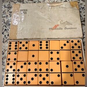 Domino set puremco vintage butterscotch color 28 piece set